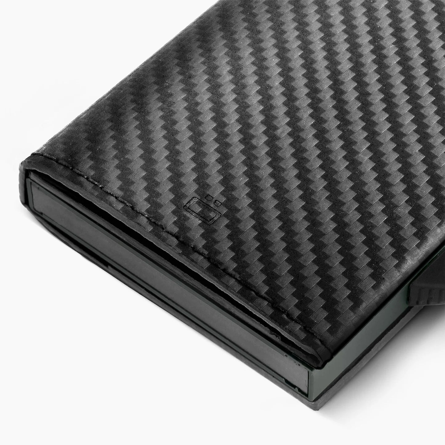 Cascade Slim | Platinum Carbon