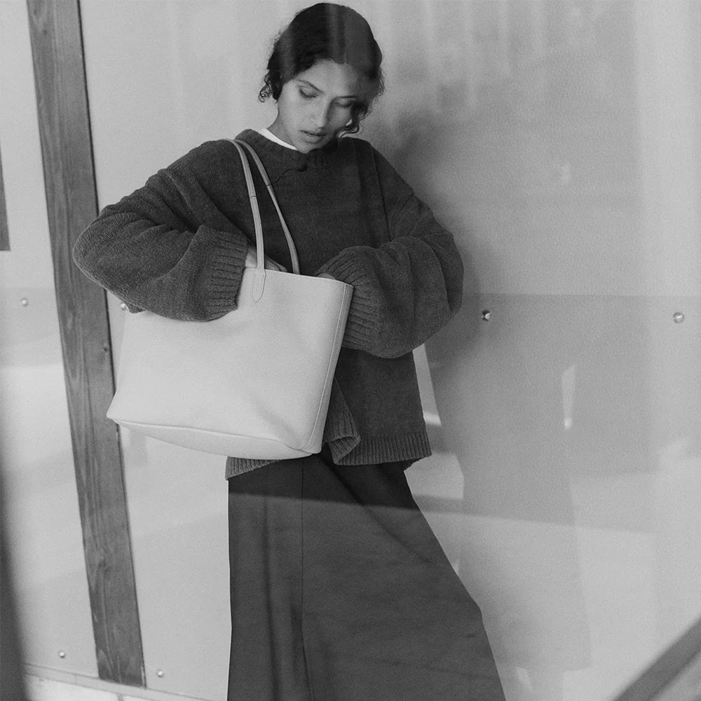 Louise Large Tote In Pebbled Leather