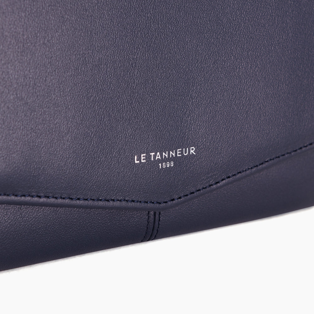 Charlotte Large Zipped Wallet In Smooth Blue Leather