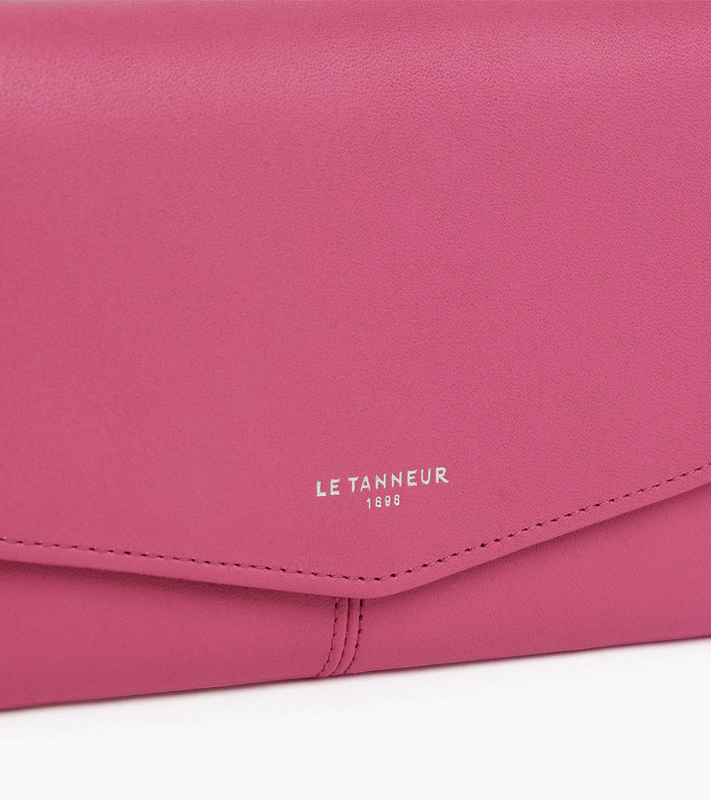 Charlotte Zipped Travel Companion In Fushia Smooth Leather