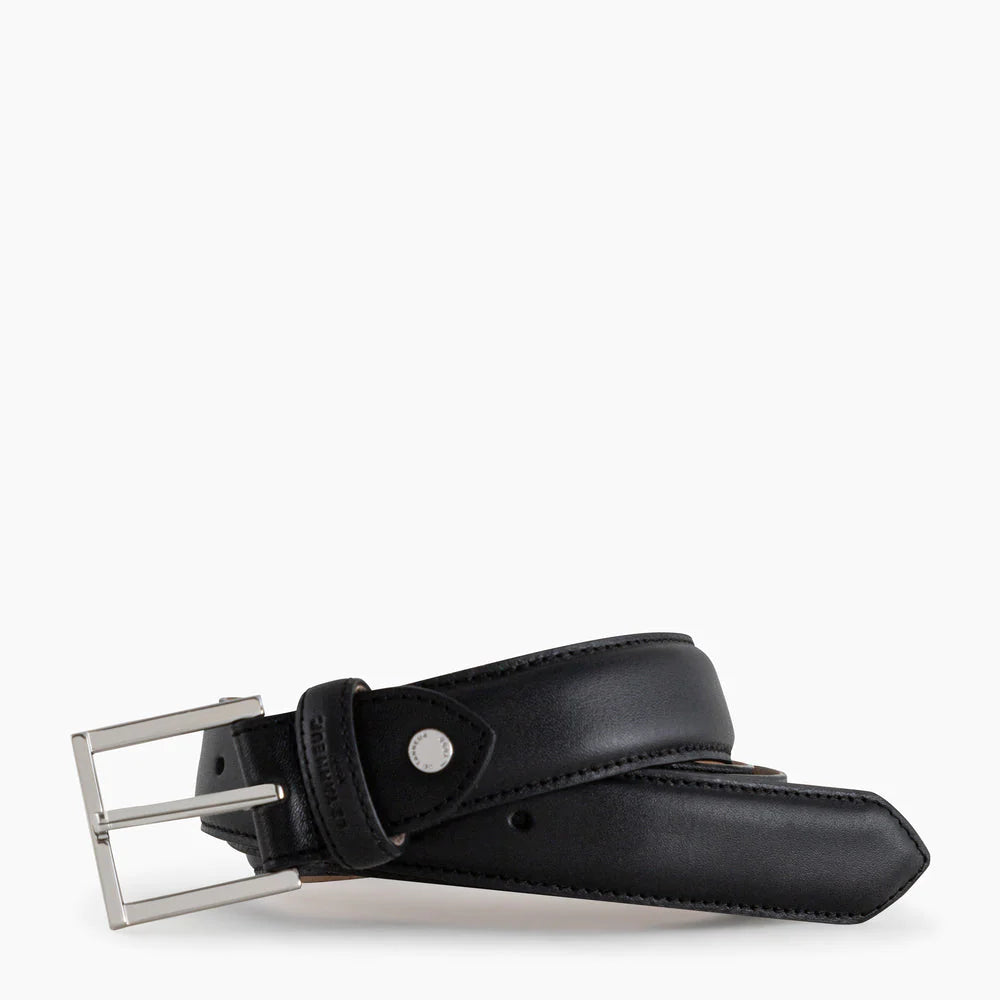 Vegetable tanned men's leather belt