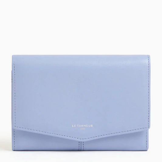 Charlotte Zipped Travel Companion In Lavander Smooth Leather